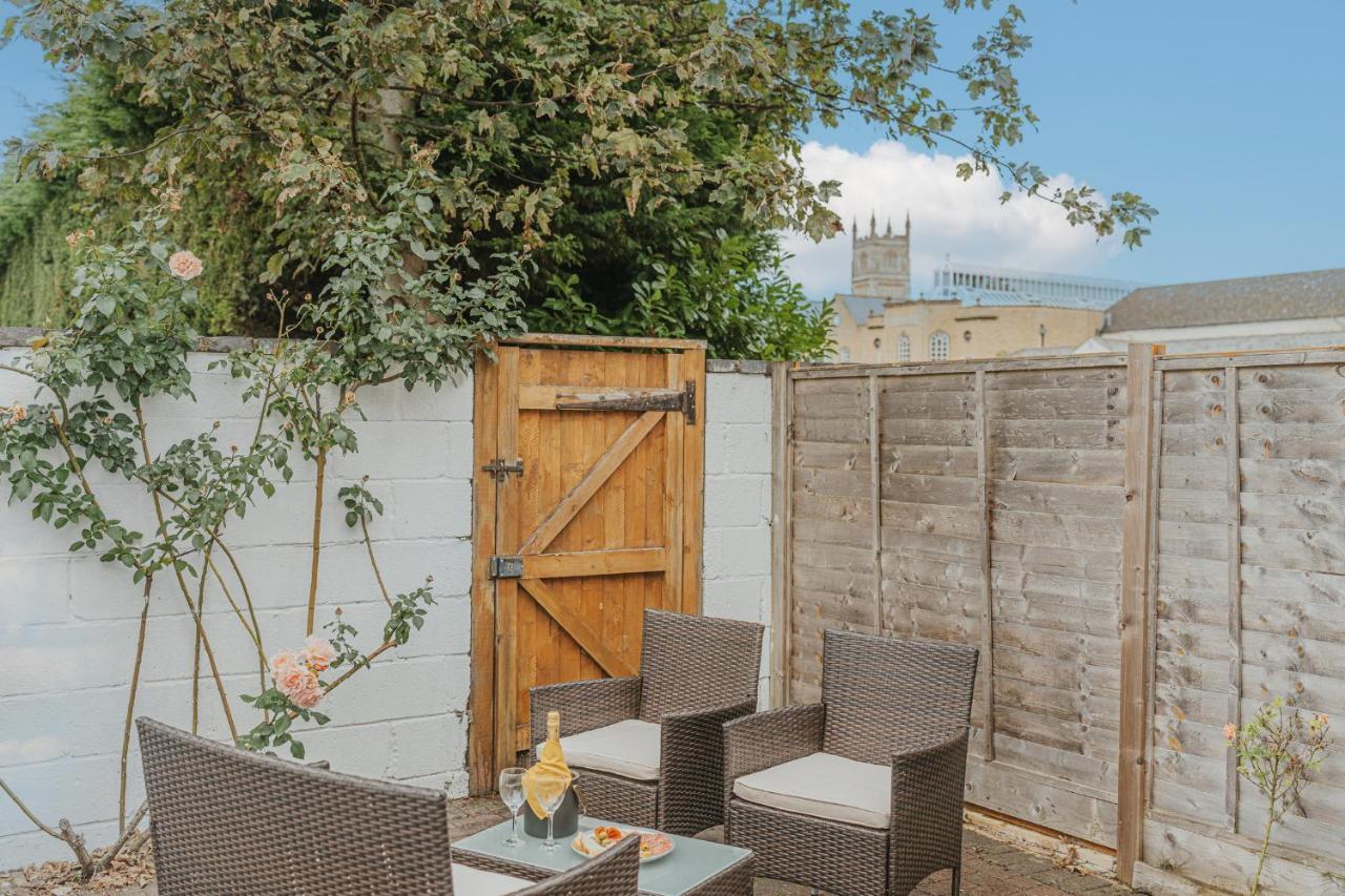 Cotswolds- Homely 2 Bed House With Garden, Wifi - Esho Stays 시런세스터 외부 사진